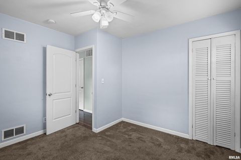 Tiny photo for 3438 TAYLOR Street, Davenport, IA 52806 (MLS # QC4270107)