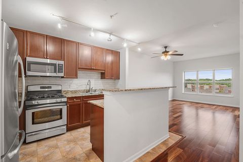 Tiny photo for 1650 Riverwoods Drive #402, Melrose Park, IL 60160 (MLS # 12688389)