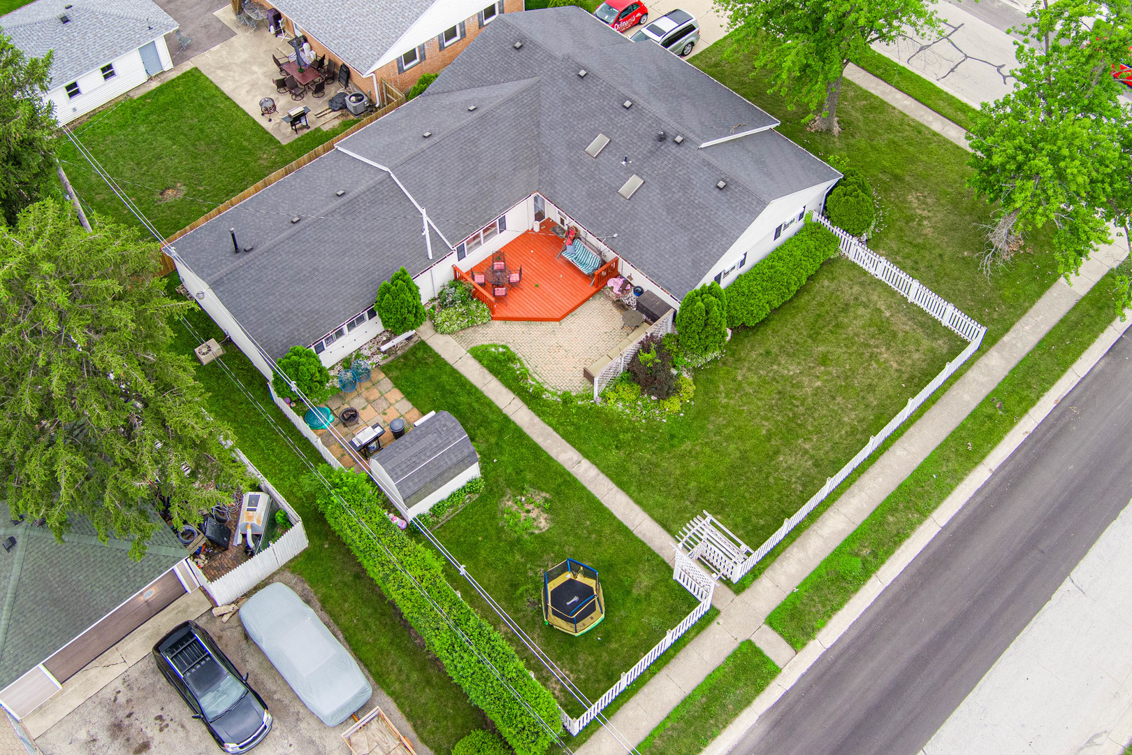 743 Geneva Avenue