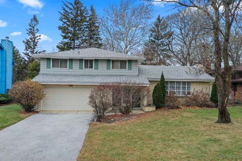 A home in Glen Ellyn