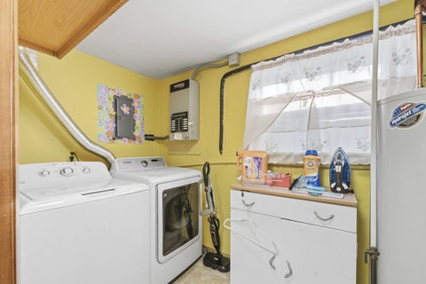 Tiny photo for 1920 Koehler Drive, Des Plaines, IL 60018 (MLS # 12662251)