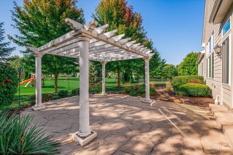 Tiny photo for 2045 Bartram Road, North Aurora, IL 60542 (MLS # 12473522)