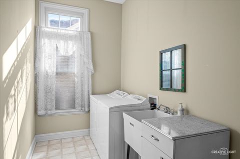 Tiny photo for 2045 Bartram Road, North Aurora, IL 60542 (MLS # 12473522)