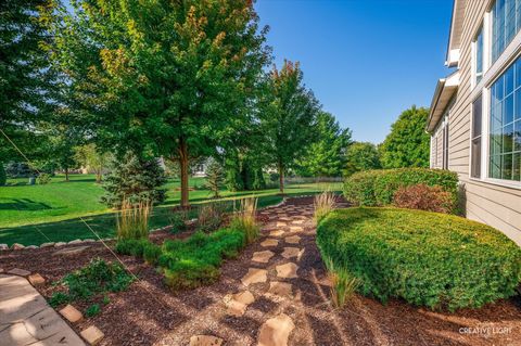 Tiny photo for 2045 Bartram Road, North Aurora, IL 60542 (MLS # 12473522)