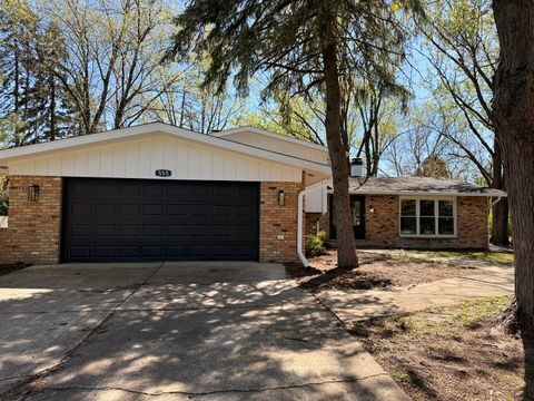 Photo of 28W555 Leverenz Road, Naperville, IL 60564 (MLS # 12646217)