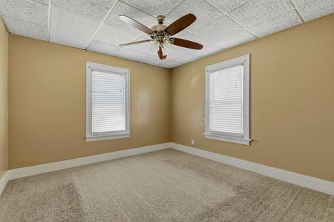 Tiny photo for 1734 N Howell Street, Davenport, IA 52804 (MLS # 12576167)