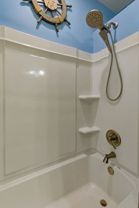 Tiny photo for 1734 N Howell Street, Davenport, IA 52804 (MLS # 12576167)