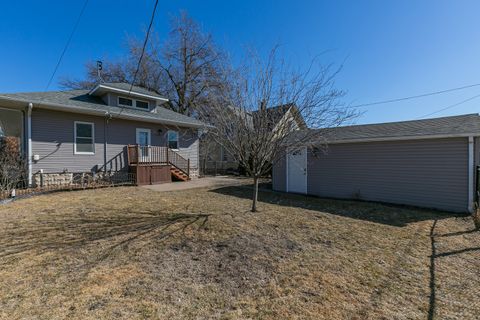 Tiny photo for 1734 N Howell Street, Davenport, IA 52804 (MLS # 12576167)