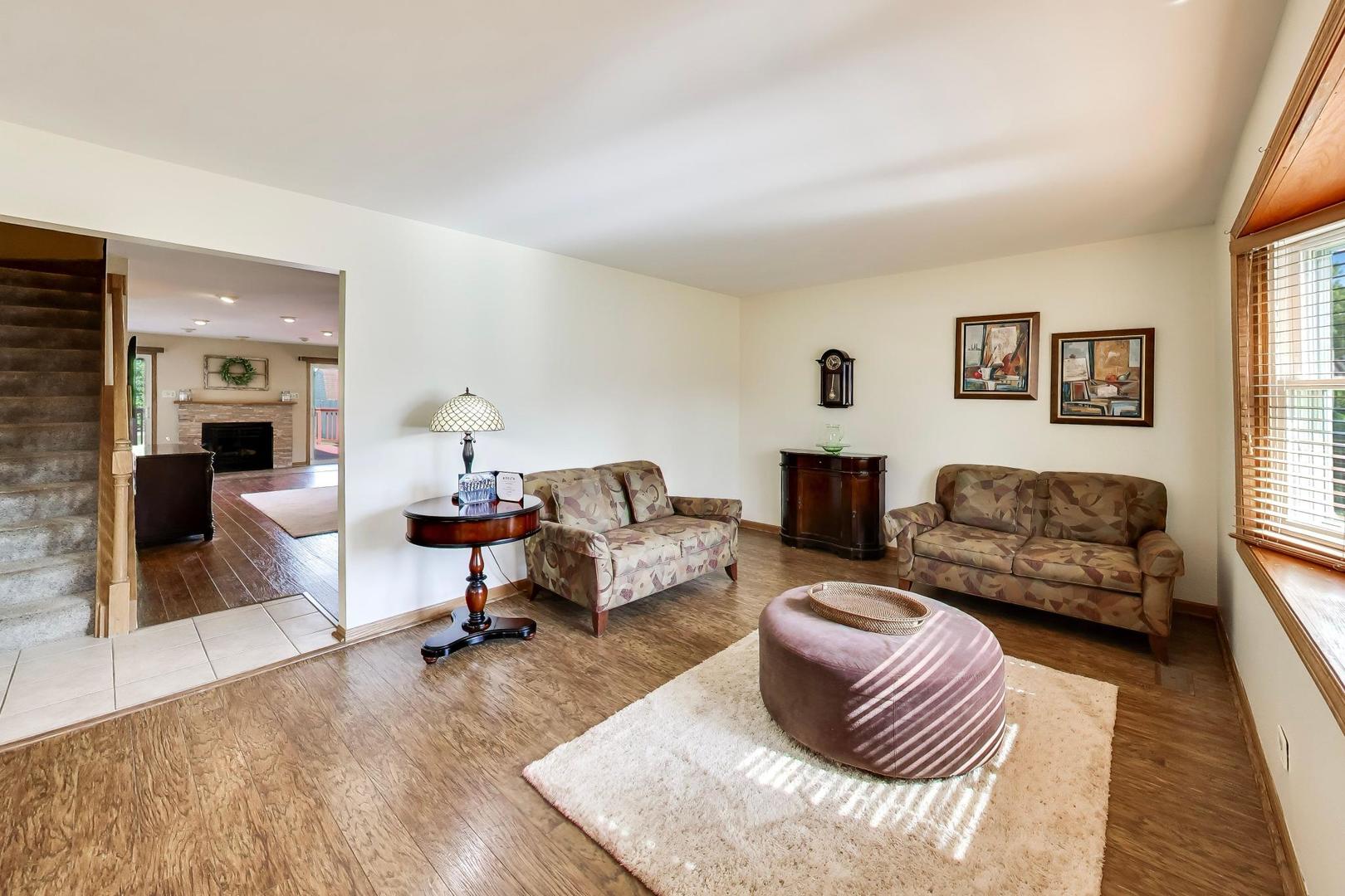 2825 Eisenhower Drive