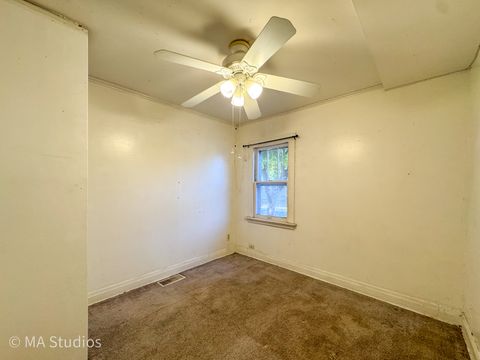 Tiny photo for 8S057 S Vine Street, Burr Ridge, IL 60527 (MLS # 12515356)