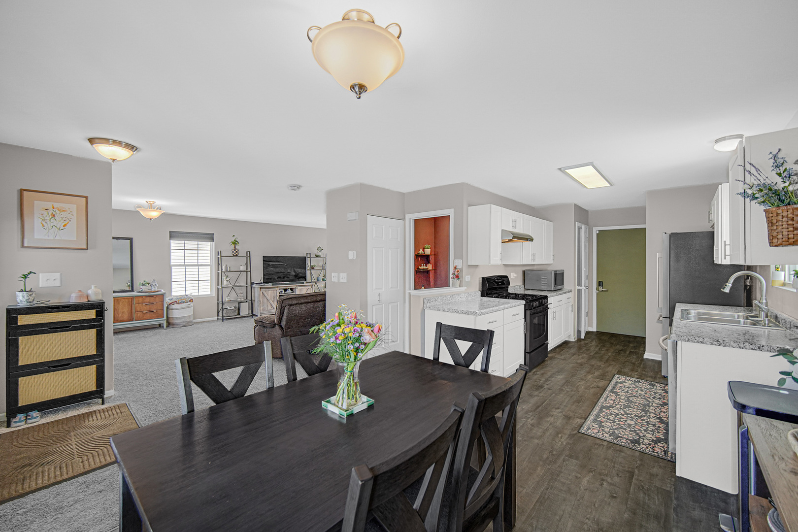 15903 W Iroquois Drive