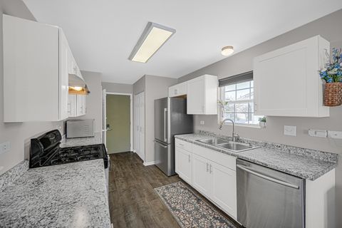 Tiny photo for 15903 W Iroquois Drive, Lockport, IL 60441 (MLS # 12595909)