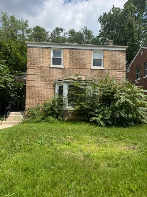 Photo of 2514 E 97th Street, Chicago, IL 60617 (MLS # 12725461)