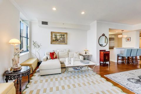 Tiny photo for 310 S Michigan Avenue #1700, Chicago, IL 60604 (MLS # 12570722)