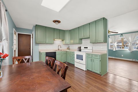 Tiny photo for 1516 9th Avenue, Belvidere, IL 61008 (MLS # 12535561)