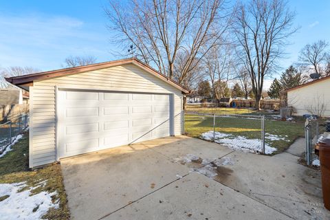 Tiny photo for 1516 9th Avenue, Belvidere, IL 61008 (MLS # 12535561)