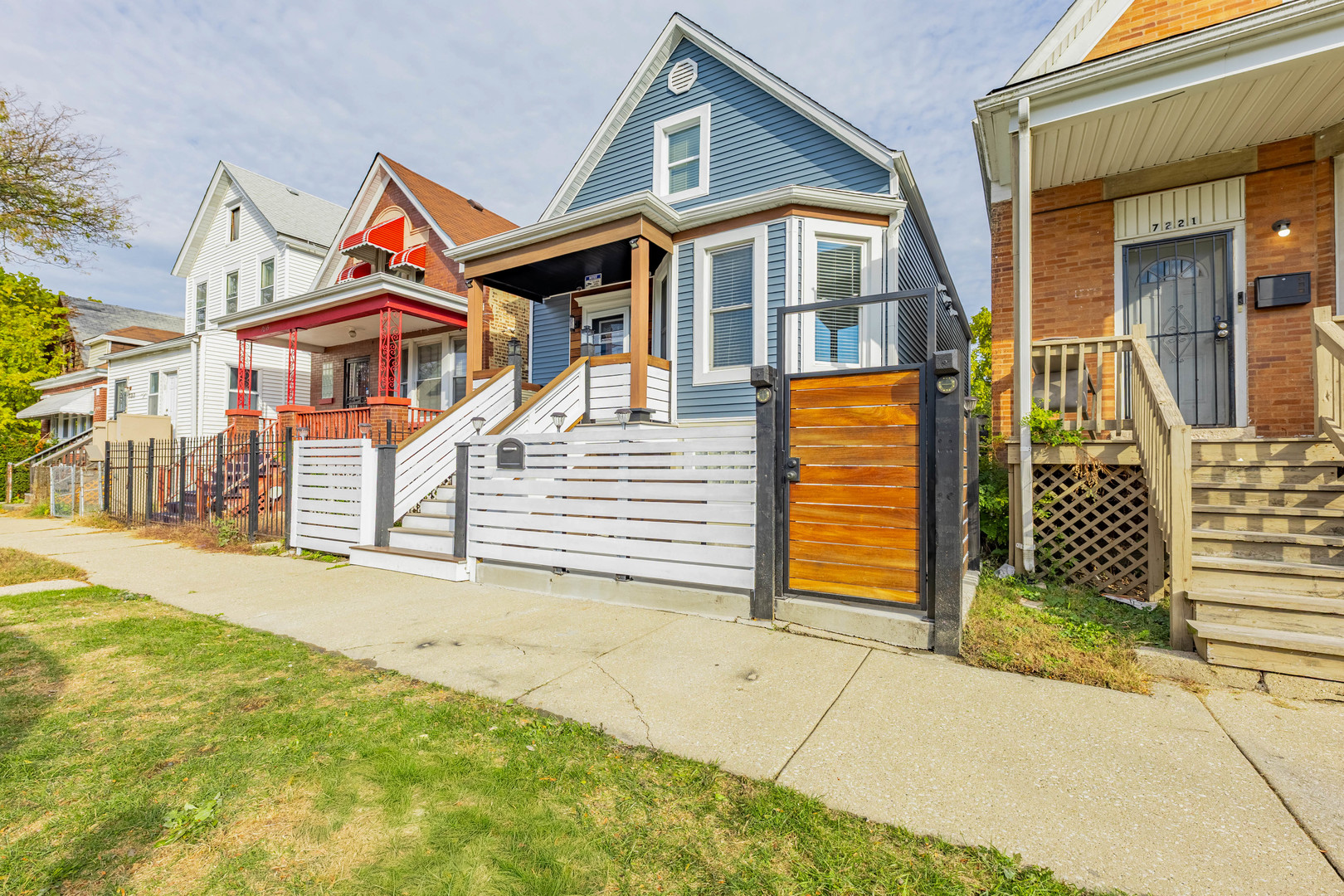 7219 S Peoria Street