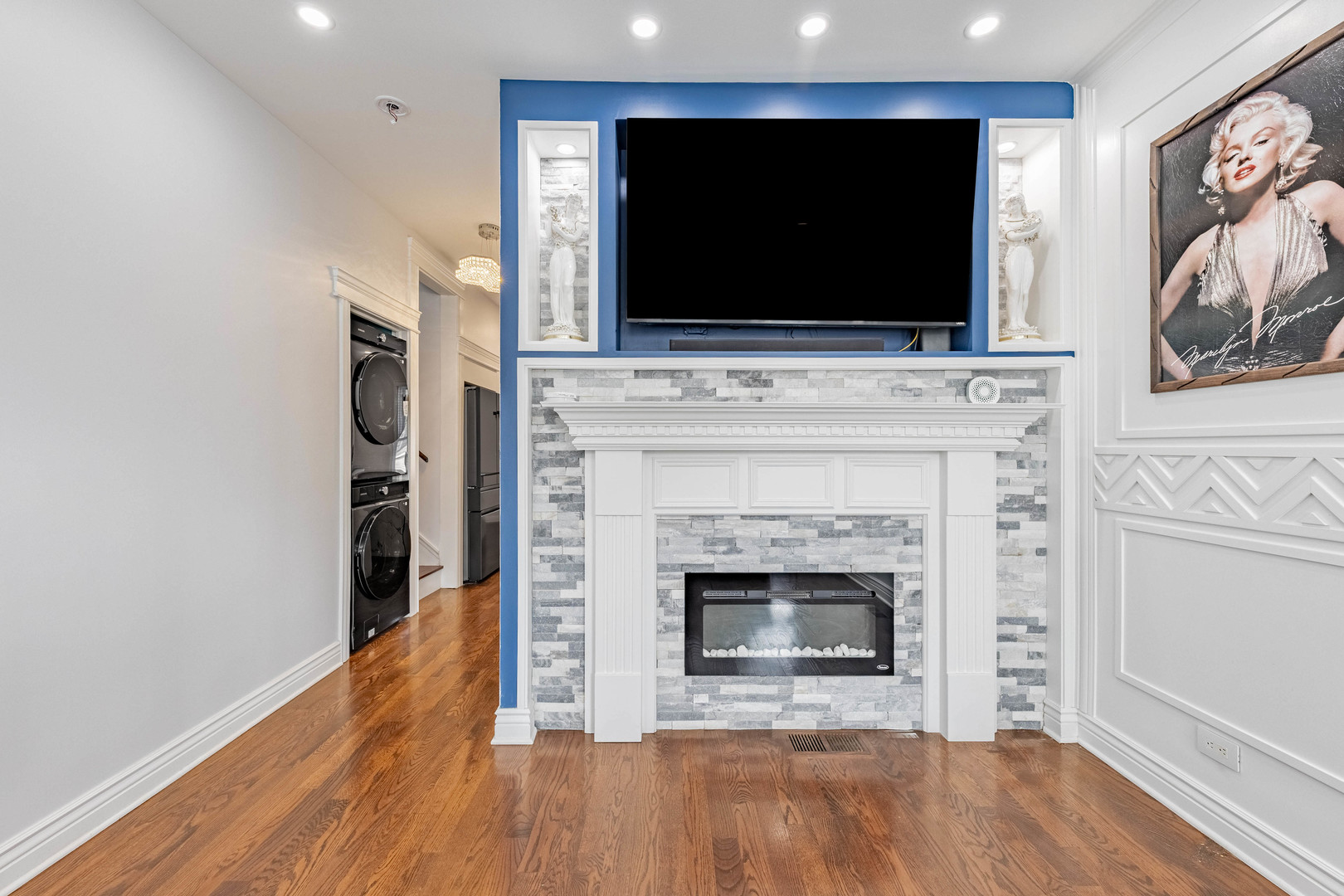 7219 S Peoria Street