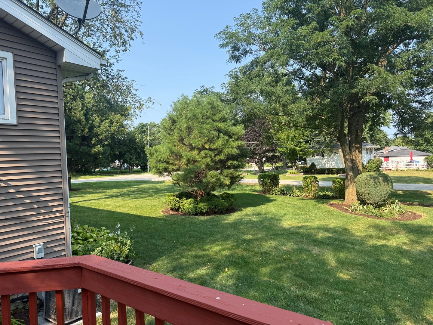 29W313 Ray Avenue