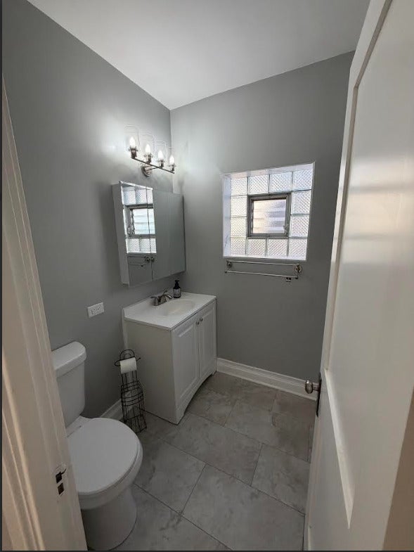 3410 W 53rd Place