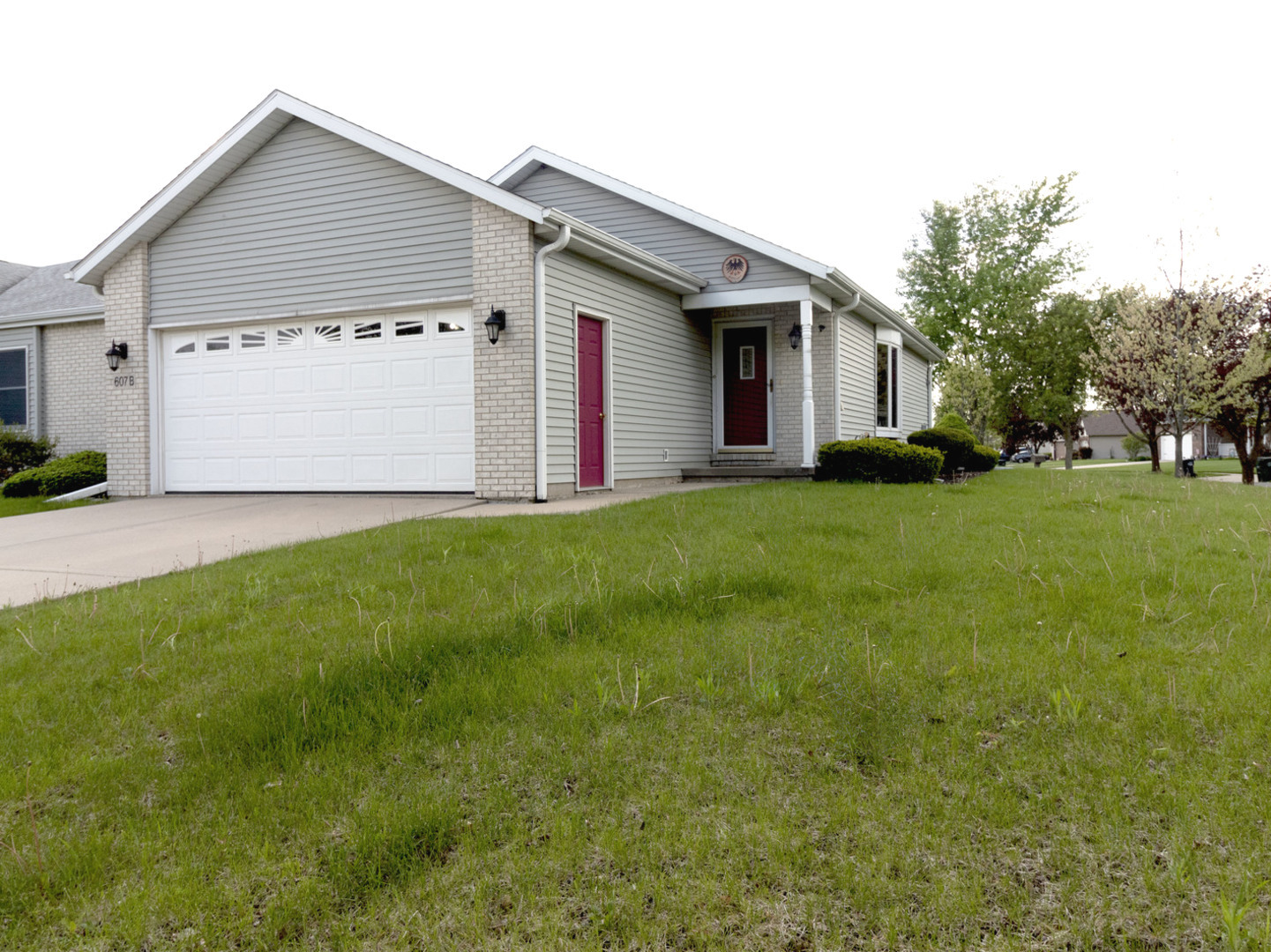 607 Flanagan Drive B