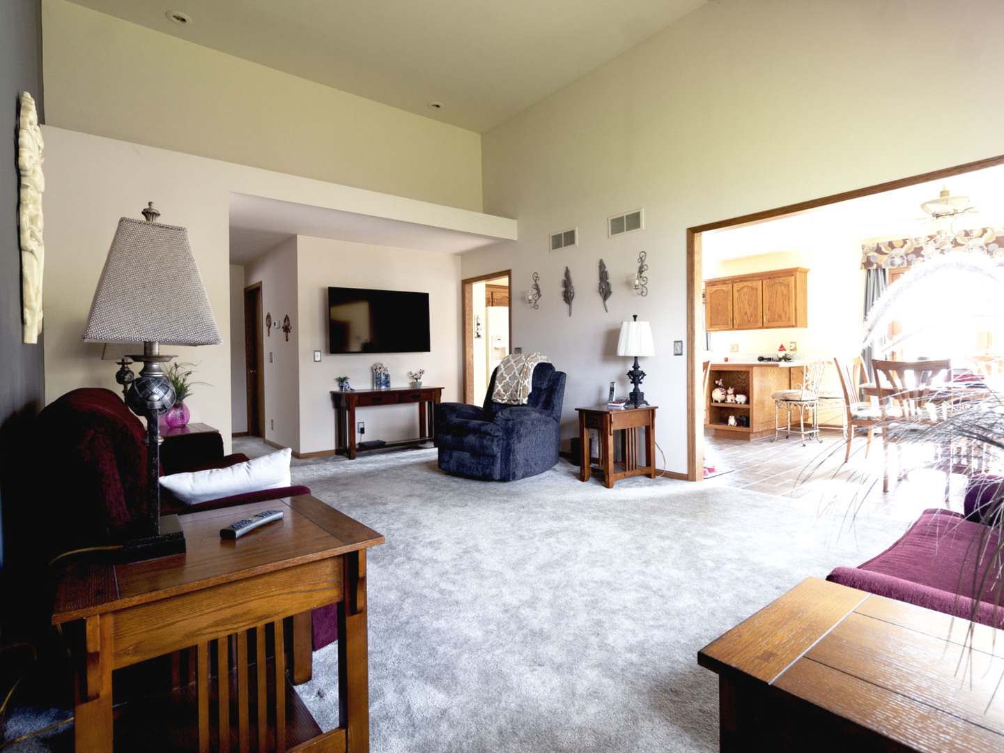 607 Flanagan Drive B