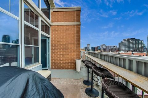 Tiny photo for Chicago, IL 60607 (MLS # 12567087)