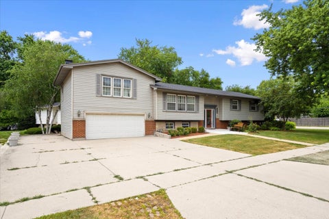 Tiny photo for Hanover Park, IL 60133 (MLS # 12708691)