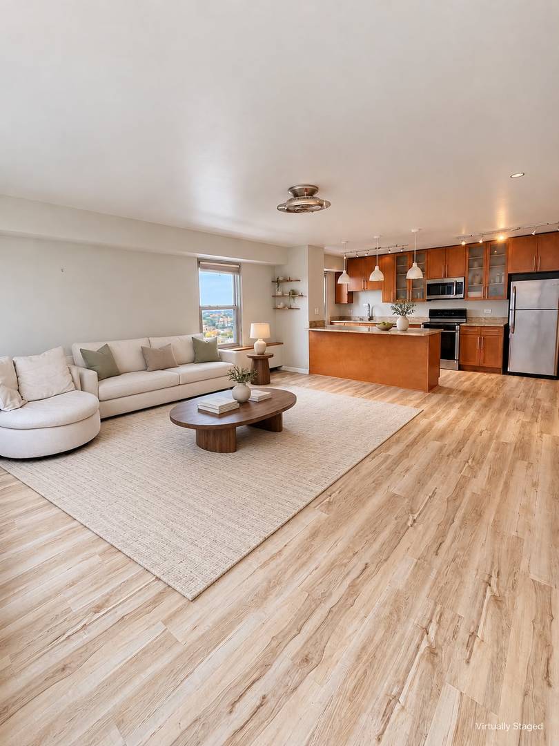 3600 N Lake Shore Drive 1511