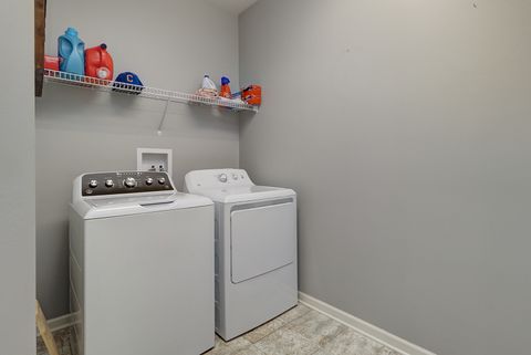 Tiny photo for 1809 Wesley Court, Joliet, IL 60431 (MLS # 12638435)