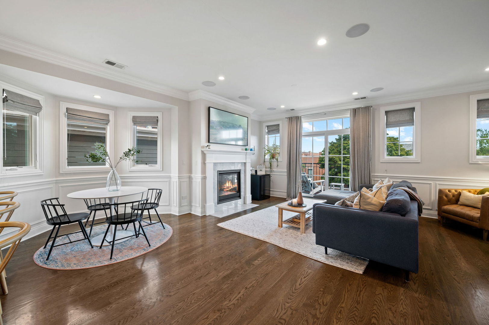 2700 N Wayne Avenue 3N