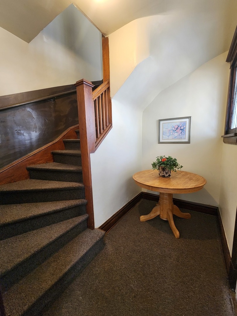 4426 N Kasson Avenue