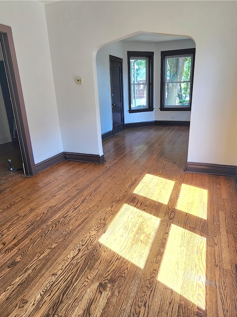 4426 N Kasson Avenue