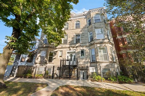 Photo of 1939 N Sawyer Avenue #2, Chicago, IL 60647 (MLS # 12498852)