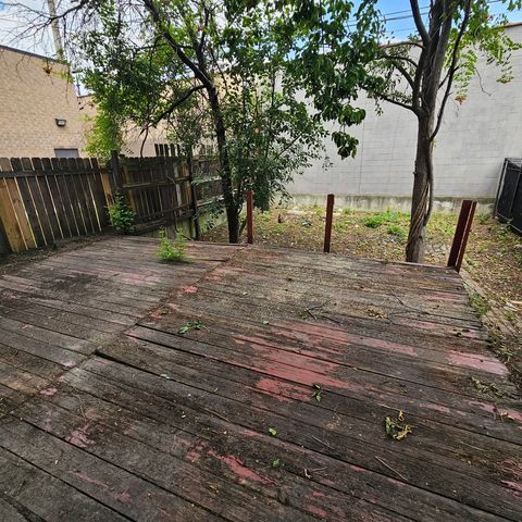 Tiny photo for 3950 W MONTROSE Avenue, Chicago, IL 60618 (MLS # 12714694)