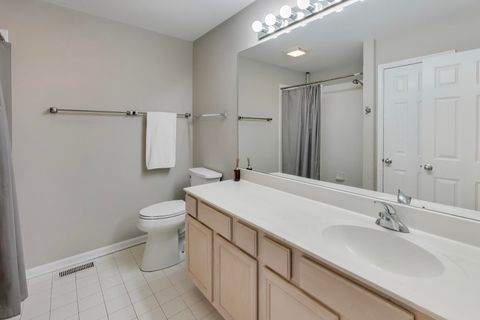Tiny photo for 773 Sarah Lane, Northbrook, IL 60062 (MLS # 12540373)
