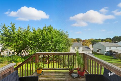 Tiny photo for 1730 Savannah Circle, Mundelein, IL 60060 (MLS # 12501270)