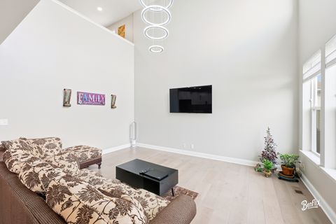 Tiny photo for 1730 Savannah Circle, Mundelein, IL 60060 (MLS # 12501270)