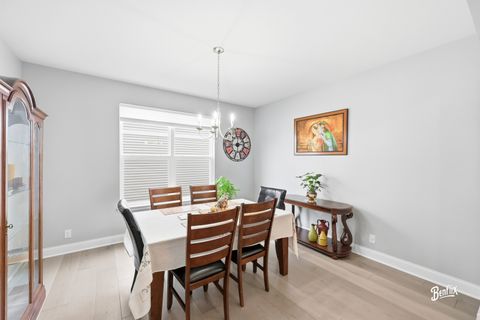 Tiny photo for 1730 Savannah Circle, Mundelein, IL 60060 (MLS # 12501270)