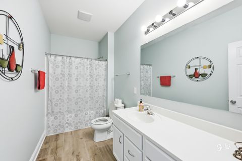 Tiny photo for 1730 Savannah Circle, Mundelein, IL 60060 (MLS # 12501270)