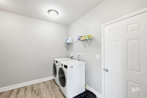 Tiny photo for 1730 Savannah Circle, Mundelein, IL 60060 (MLS # 12501270)