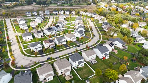 Tiny photo for 1730 Savannah Circle, Mundelein, IL 60060 (MLS # 12501270)