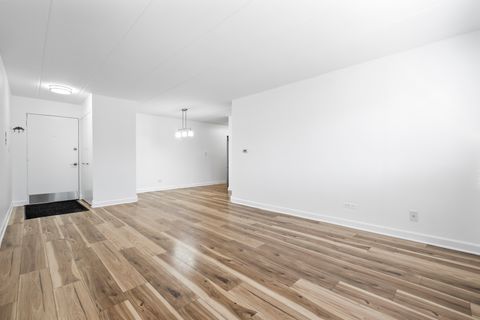 Tiny photo for 2521 N Thatcher Avenue #2i, River Grove, IL 60171 (MLS # 12495122)