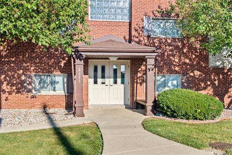 2521 N Thatcher Avenue 2i River Grove IL 60171