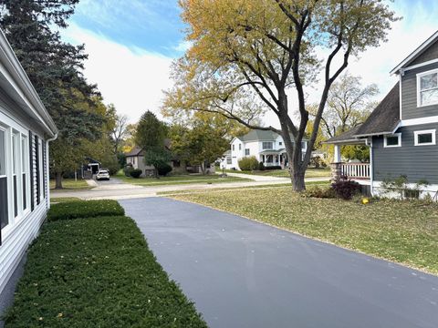 Tiny photo for 515 S Oakland Avenue, Villa Park, IL 60181 (MLS # 12515359)