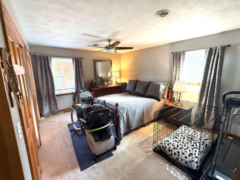 Tiny photo for 515 S Oakland Avenue, Villa Park, IL 60181 (MLS # 12515359)