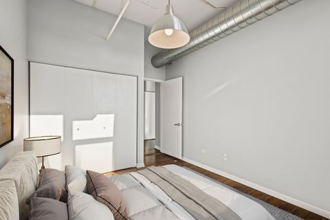 Tiny photo for 212 E CULLERTON Street #PH06, Chicago, IL 60616 (MLS # 12528018)