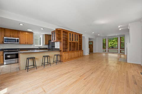Tiny photo for 1323 E 61st Street, Chicago, IL 60637 (MLS # 12639798)