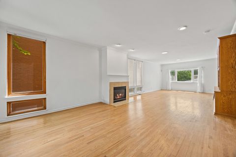 Tiny photo for 1323 E 61st Street, Chicago, IL 60637 (MLS # 12639798)