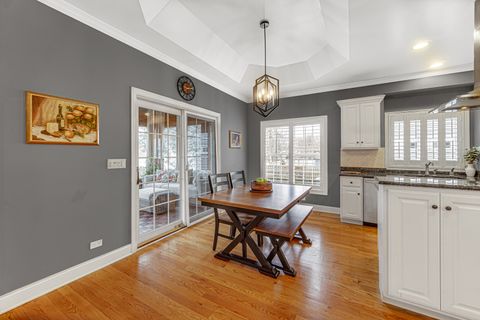 Tiny photo for 502 S Summit Street, Wheaton, IL 60187 (MLS # 12574266)